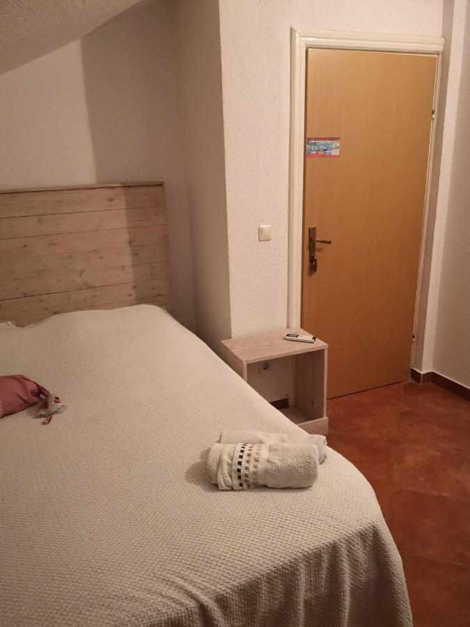 Reno Hotel Dubrovnik Buitenkant foto